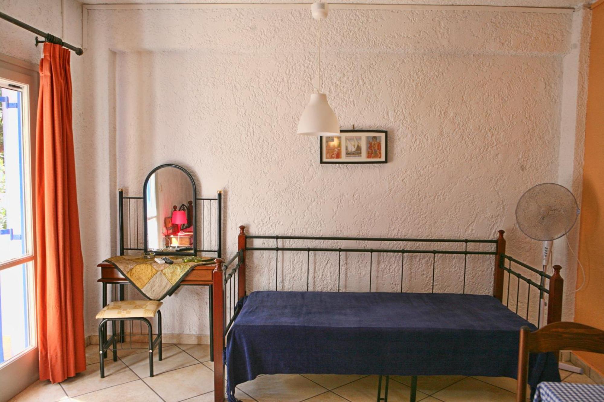 9 Musses Hotel Apartments Skala Mistegnon Quarto foto