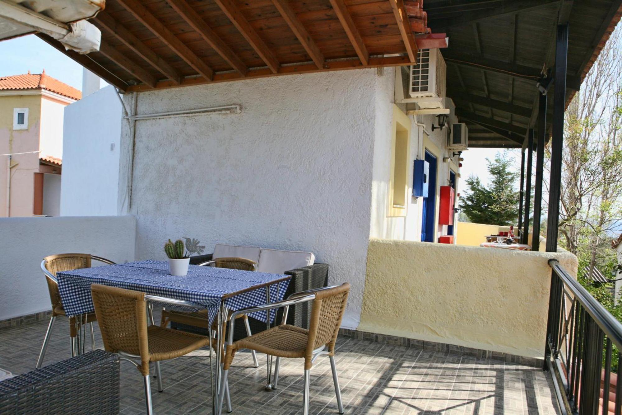 9 Musses Hotel Apartments Skala Mistegnon Quarto foto