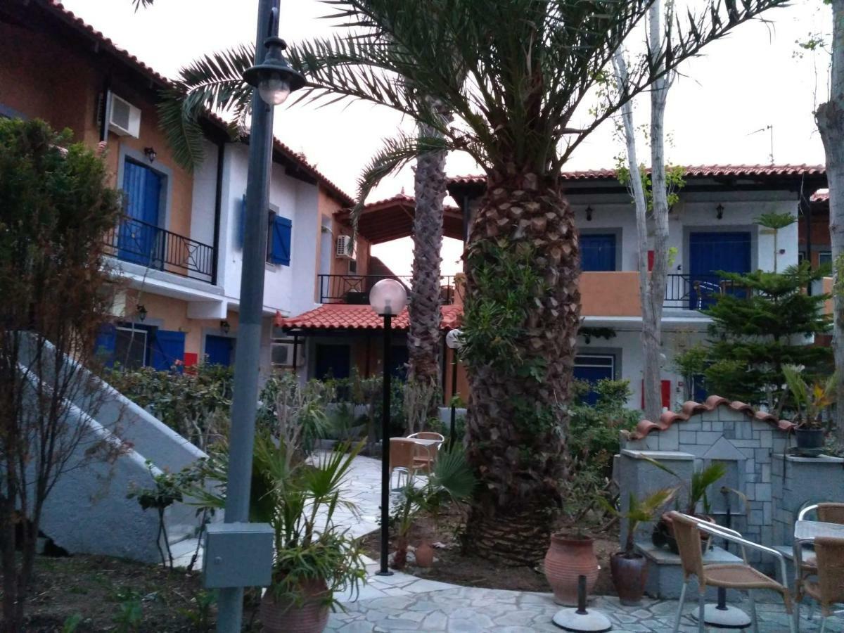 9 Musses Hotel Apartments Skala Mistegnon Exterior foto